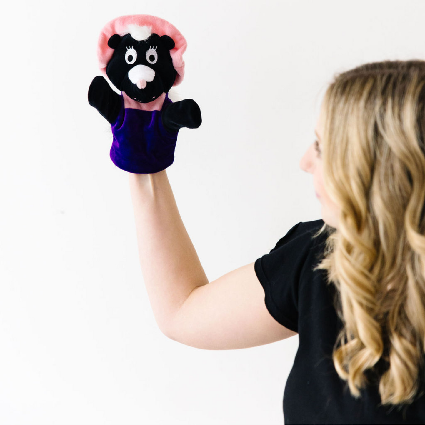 7 Habits of Happy Kids: Lily Skunk (Puppet)